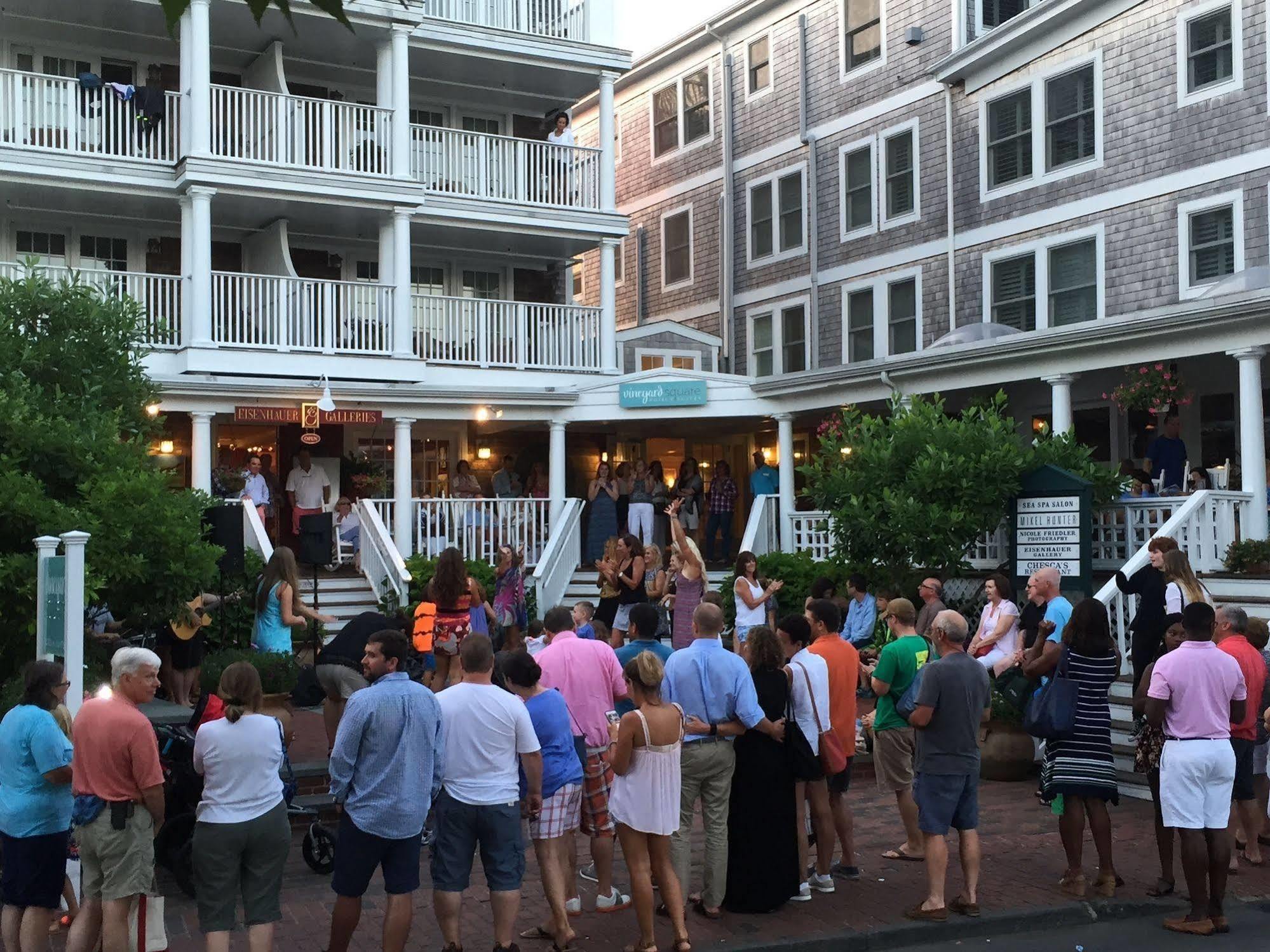 Vineyard Square Hotel And Suites Edgartown Εξωτερικό φωτογραφία